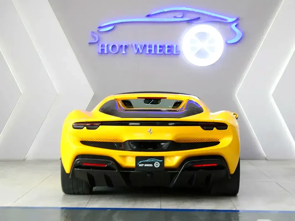 2025 Ferrari 296 GTS Assetto Fiorano - Image 4