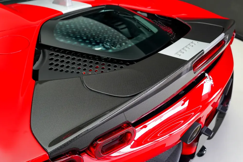SERVICE CONTRACT TILL JULY 2030 | FULL CARBON INTERIOR AND EXTERIOR | SF90 SPIDER ASSETTO FIORANO - Image 6