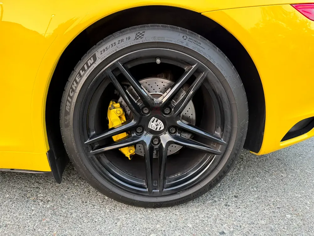 991.2 • FSDH • Porsche Warranty • GCC • Special Colour - Image 11