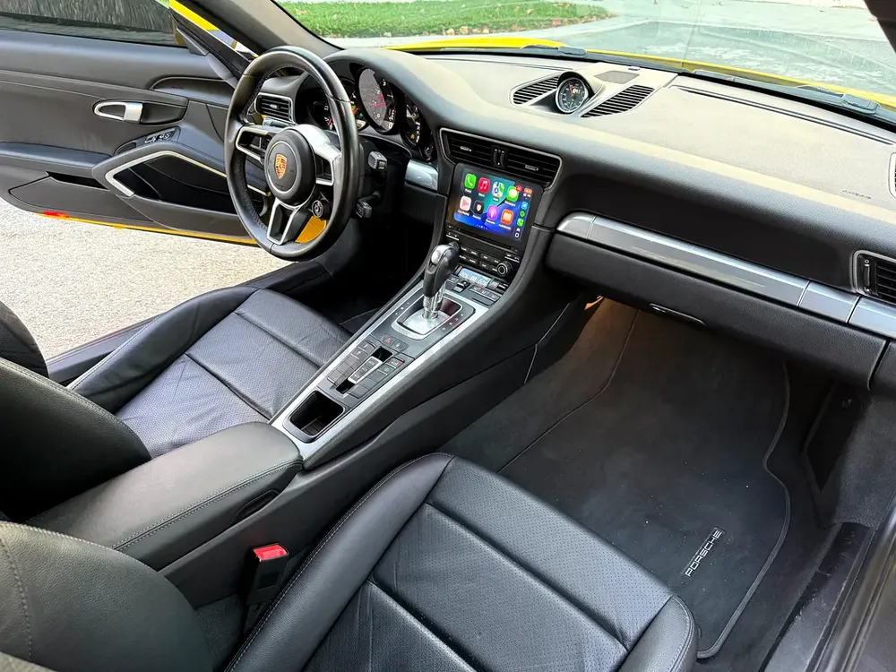 991.2 • FSDH • Porsche Warranty • GCC • Special Colour - Image 13