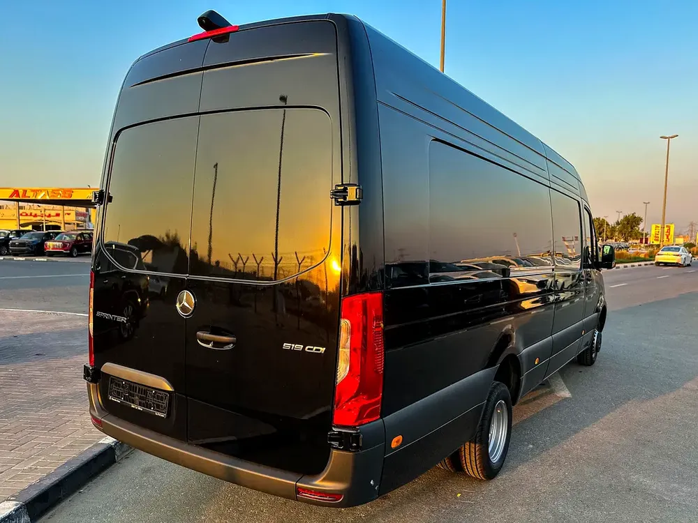 Mercedes-Benz Sprinter 519 CDI 2026 - European Specs - Brand New! - Image 5