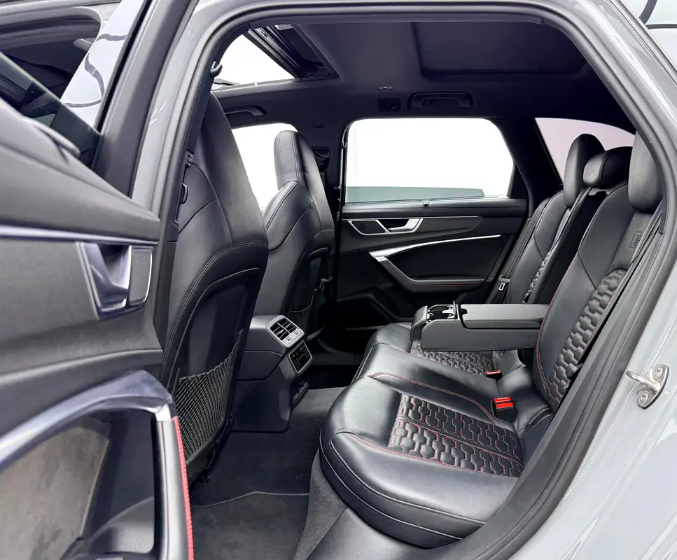 2021 Audi RS6 Avant TFSI quattro, Audi Warranty+Service Contract+Full Service History, GCC - Image 16