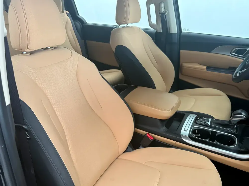 2022 Kia Carnival GDI L - GCC Specs - Excellent Condition - Image 11