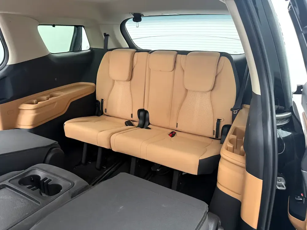 2022 Kia Carnival GDI L - GCC Specs - Excellent Condition - Image 13