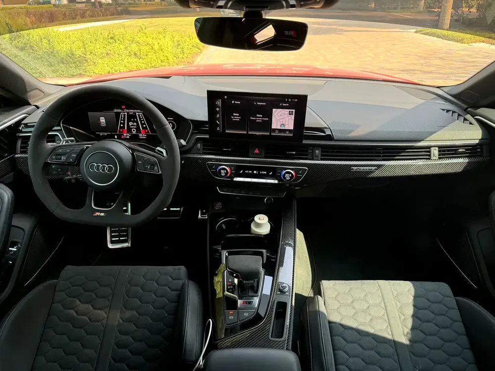 2024 Audi RS5 GCC Specs - Like New - Image 4