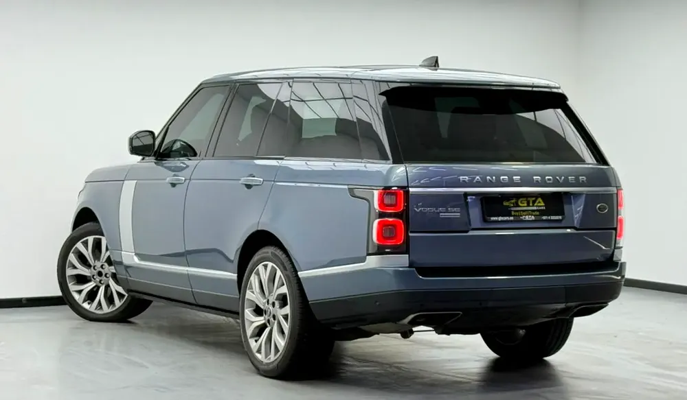 2018 Range Rover Vogue SE Supercharged, Full Range Rover Service History, Excellent Condition, GCC - Image 6