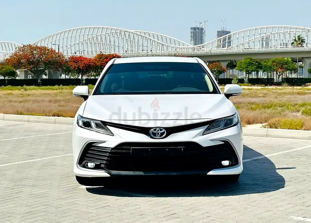 Toyota Camry SE Plus 2022 - GCC Specs - Excellent Condition - Image 5