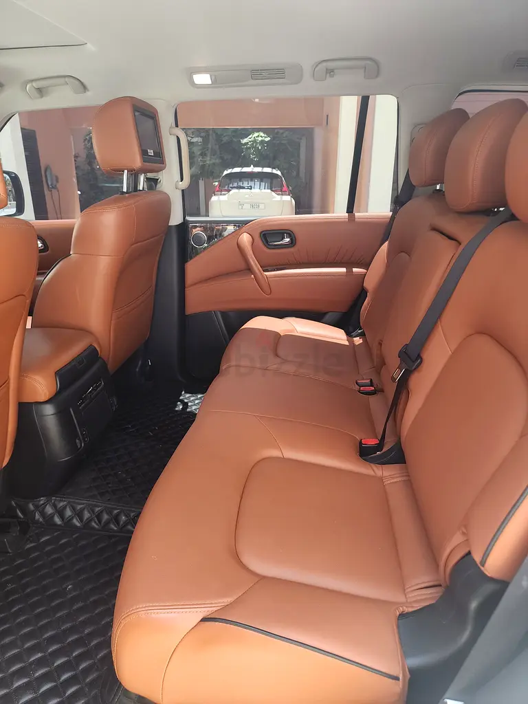 Nissan Patrol LE Titanium 2022, GCC Specs - Pristine Condition - Image 5