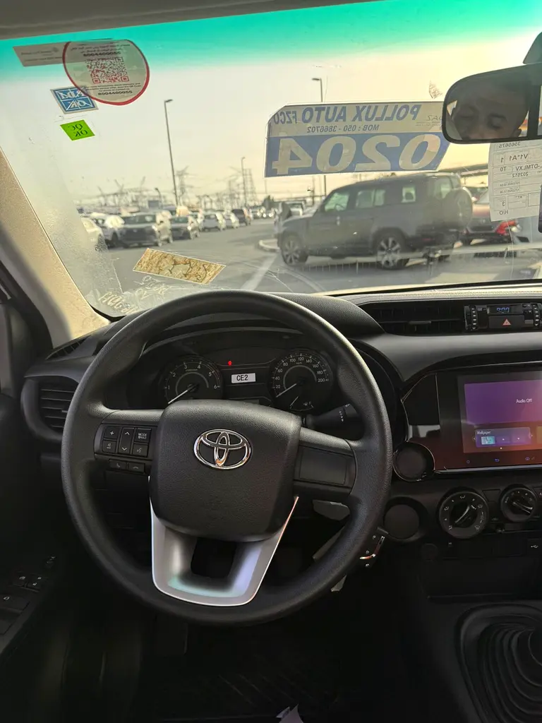 2026 Toyota Hilux Double Cab - GCC Specs - Brand New! - Image 19