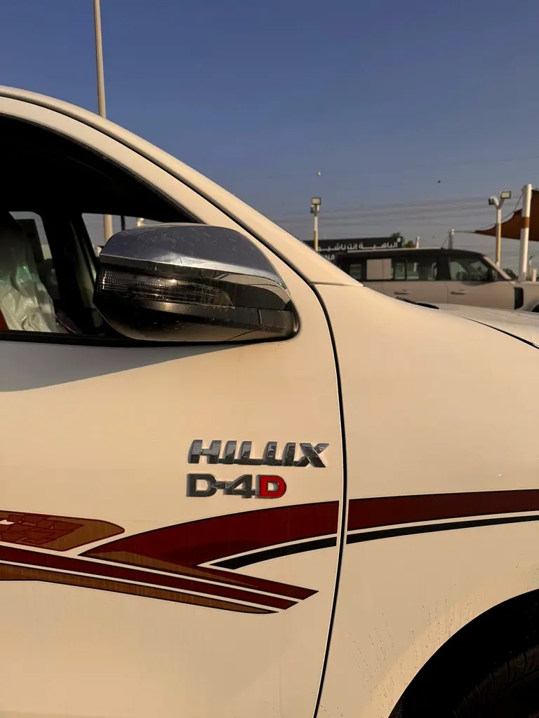 2026 Toyota Hilux Double Cab - GCC Specs - Brand New! - Image 6