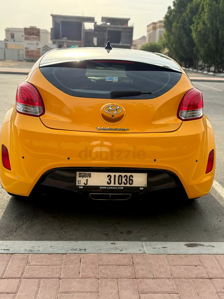 Hyundai Veloster GL 2017 GCC Specs - Excellent Condition! - Image 6