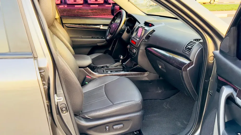 Kia Sorento 2014 -Korean Specs - 2.0L Diesel - Image 12