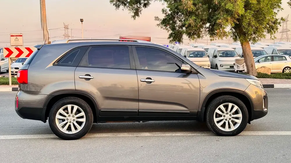 Kia Sorento 2014 -Korean Specs - 2.0L Diesel - Image 6