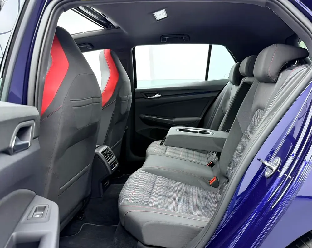 2022 Volkswagen Golf GTI, Warranty, Full VW Service History, Excellent Condition, GCC - Image 17
