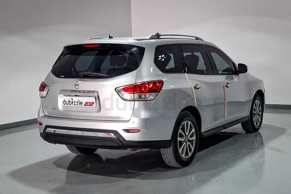 Inspected Car | 2014 Nissan Pathfinder  | GCC Specs | Ref#444220 - Image 6