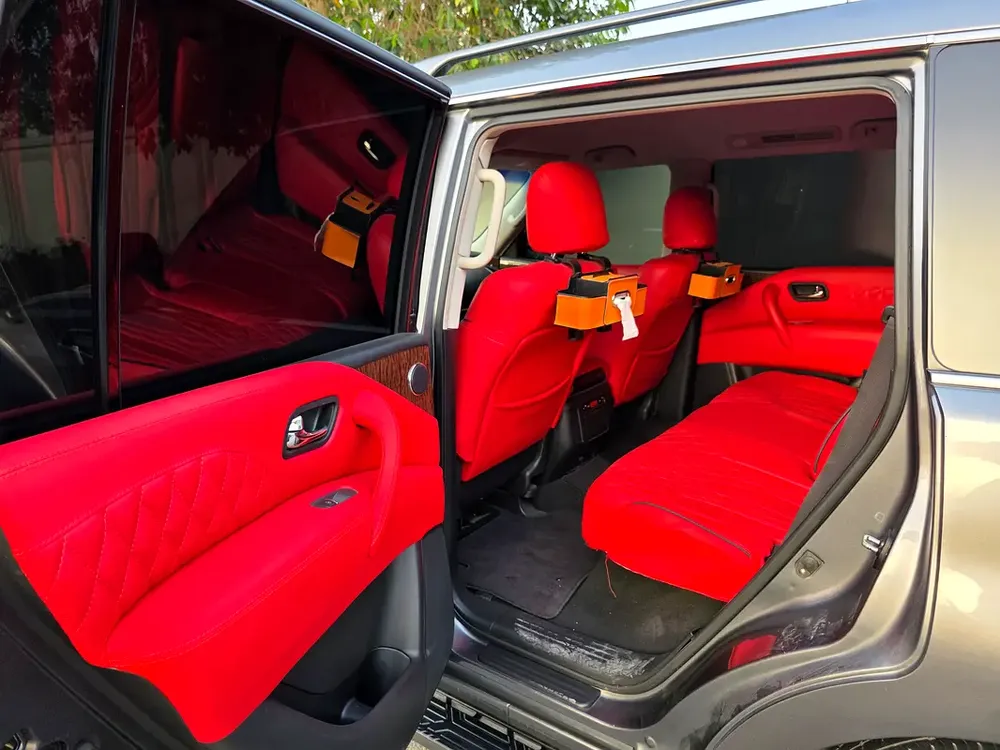 Nissan Armada LE 2017 American Specs - Excellent Condition - Image 8