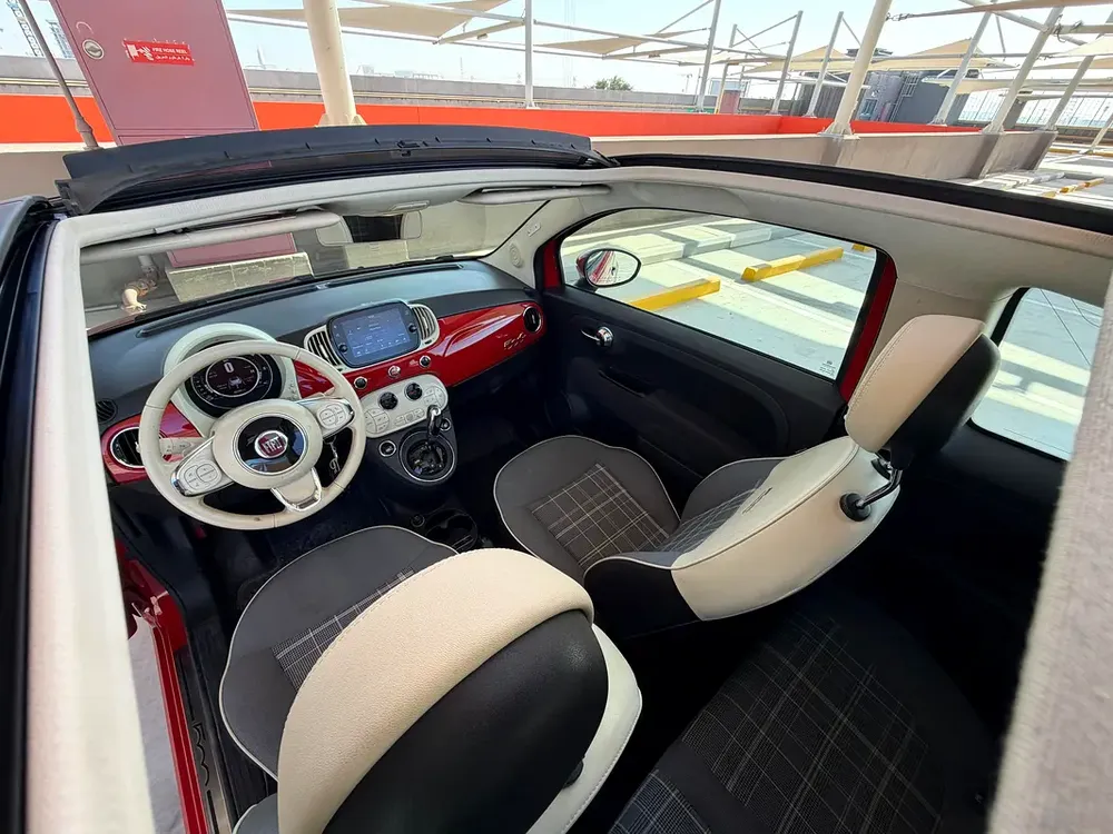 2020 FIAT 500 CONVERTIBLE  | GCC SPECS | FULL SERVICE HISTORY | NO ACCIDENTS | ORIGINAL PAINT - Image 12