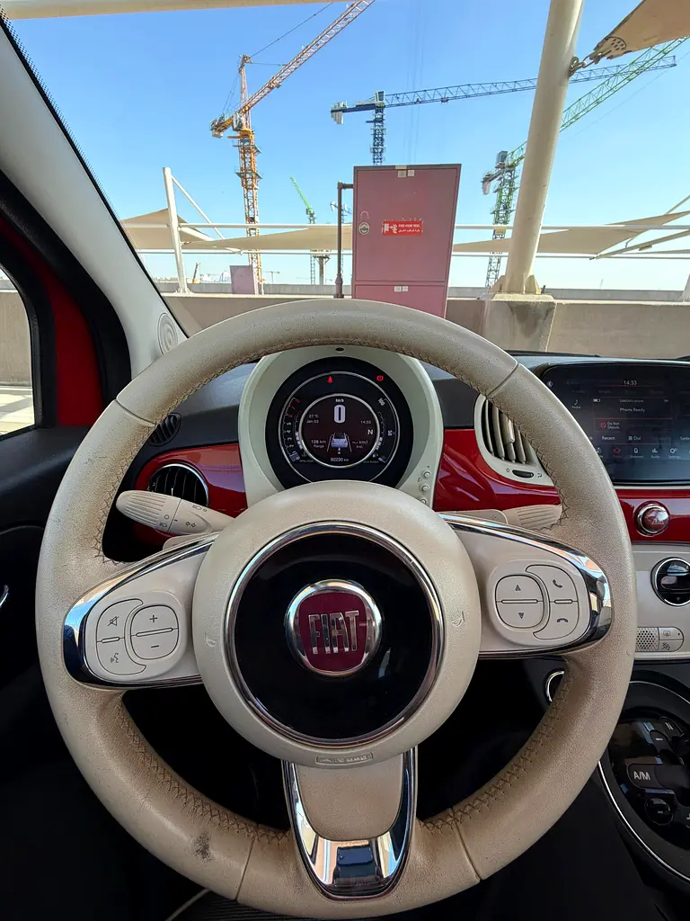 2020 FIAT 500 CONVERTIBLE  | GCC SPECS | FULL SERVICE HISTORY | NO ACCIDENTS | ORIGINAL PAINT - Image 17