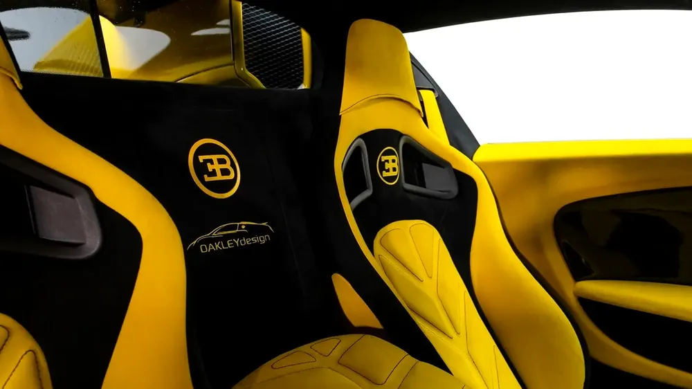 Bugatti Veyron Oakley Design - 1 of 1 - 2008 - GCC - Image 12
