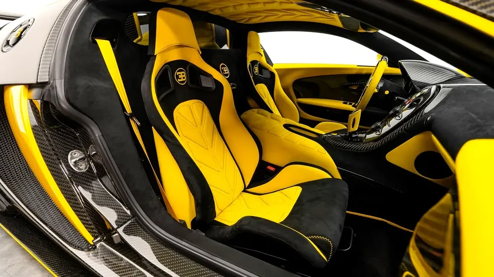 Bugatti Veyron Oakley Design - 1 of 1 - 2008 - GCC - Image 13
