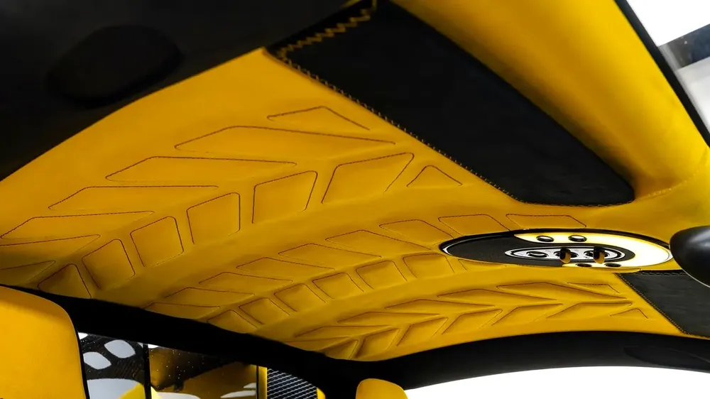 Bugatti Veyron Oakley Design - 1 of 1 - 2008 - GCC - Image 14