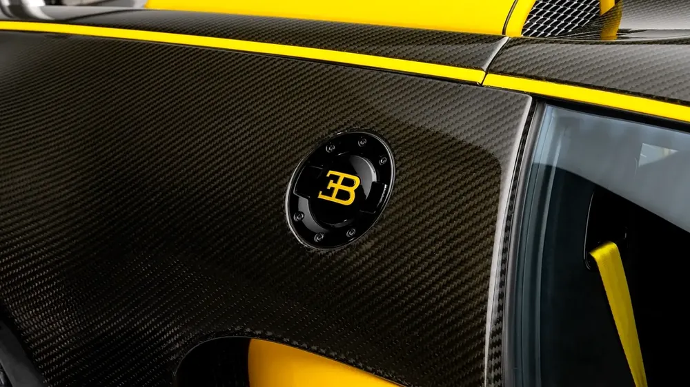 Bugatti Veyron Oakley Design - 1 of 1 - 2008 - GCC - Image 18