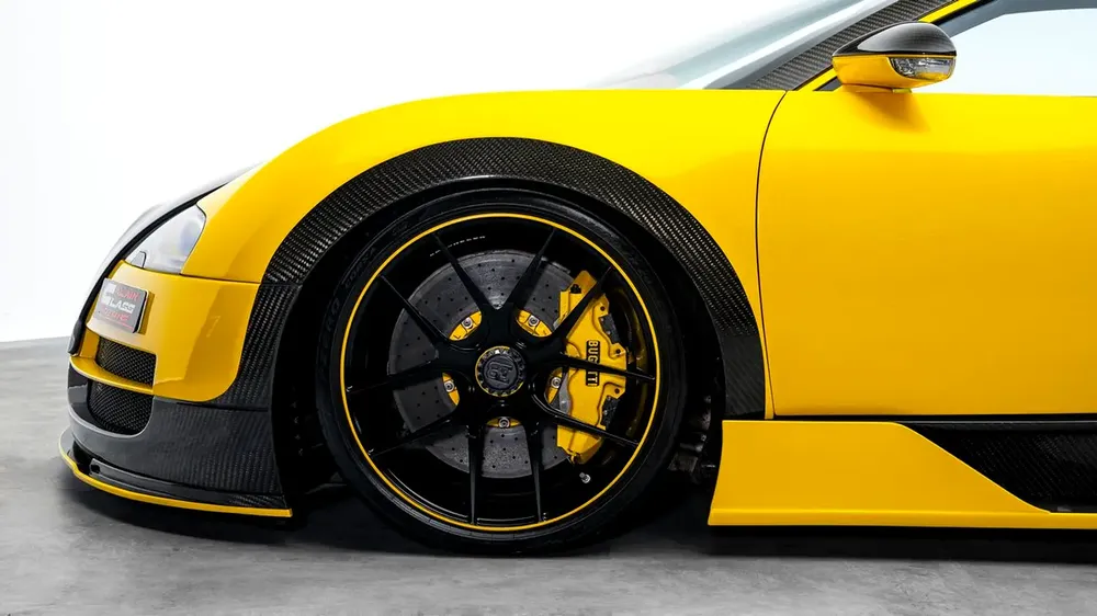 Bugatti Veyron Oakley Design - 1 of 1 - 2008 - GCC - Image 4