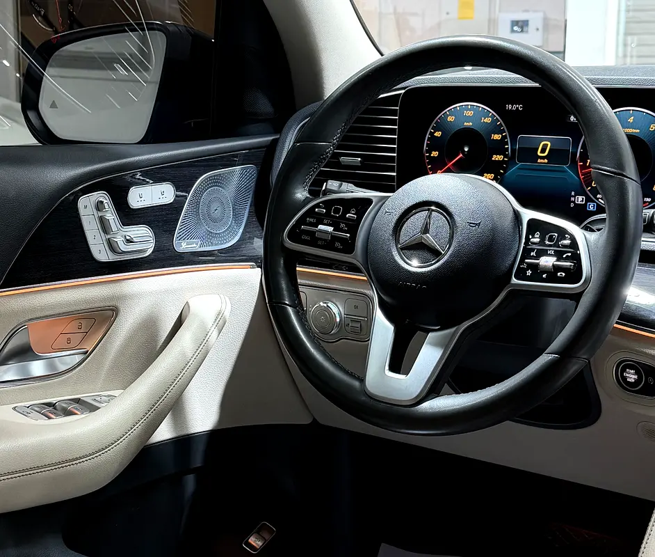 Mercedes-Benz GLE 350 2020 - American Specs - Image 8