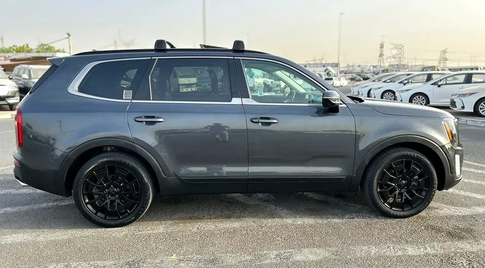 2021 Kia Telluride SX AWD  4x4 Black Edition Full Option 3.8L V6 - Electric Seats - Panoramic 360° V - Image 5