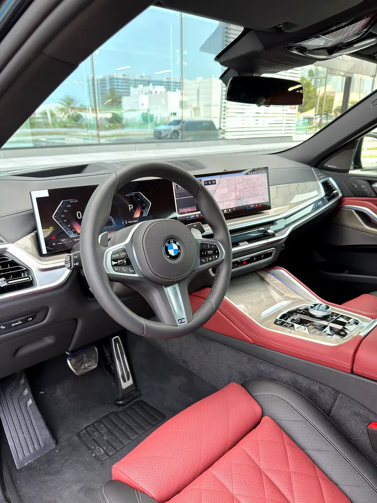 BMW X6 xDrive40i M Sport - GCC Specs- 5 Years Warranty- 5 Years Free Service. Free insurance & T - Image 11