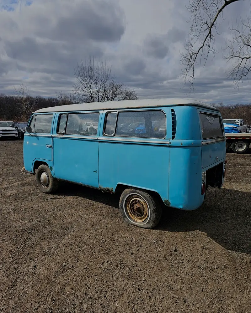 Volkswagen Transporter T2  1969 (Restoration Project) - Image 4
