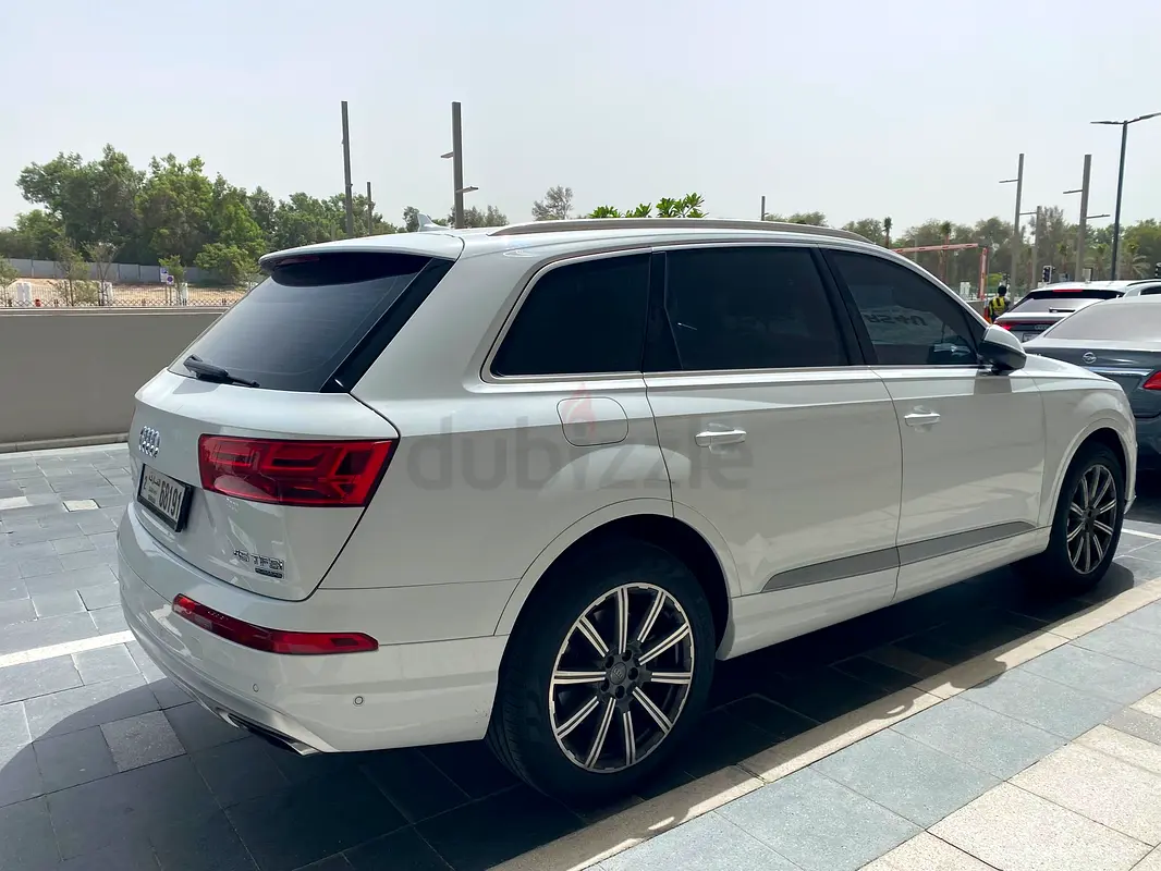 Audi Q7 2017 45 TFSI Quattro | GCC Specs | Low Mileage | Pristine Condition