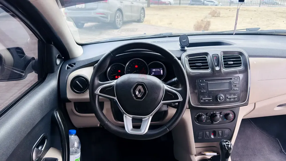 Renault Symbol LE 2020 GCC Specs,No accidents - Image 4