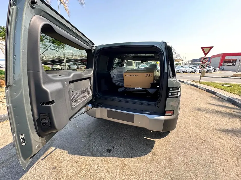 Brand New 2025 BYD Leopard Titanium 7 4WD Ultra - Chinese Specs - Image 19