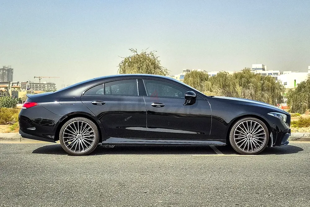 AED 3723/month | 2022 Mercedes-Benz CLS-Class CLS 450 4Matic | GCC Specs | Ref#430942 - Image 4