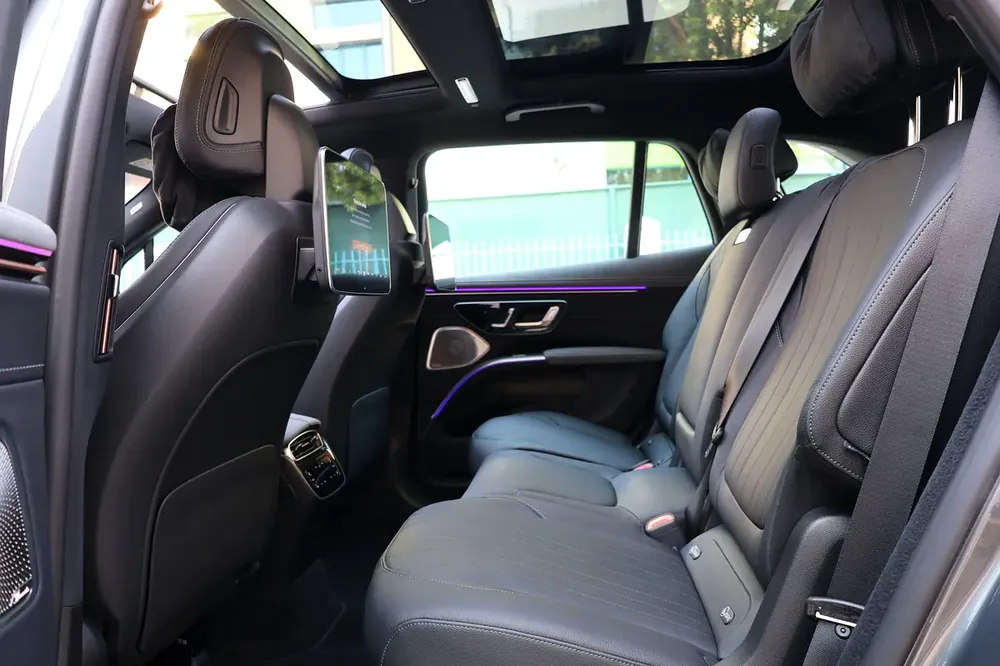 2023 Mercedes-Benz EQS 450 4MATIC | GCC Specs | Pristine Condition - Image 13