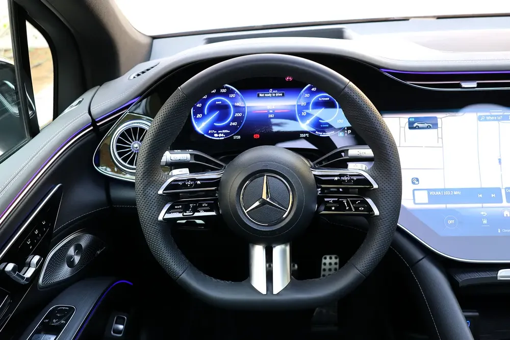 2023 Mercedes-Benz EQS 450 4MATIC | GCC Specs | Pristine Condition - Image 16