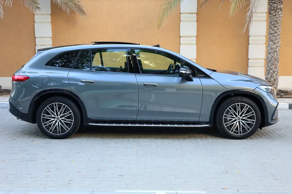 2023 Mercedes-Benz EQS 450 4MATIC | GCC Specs | Pristine Condition - Image 7