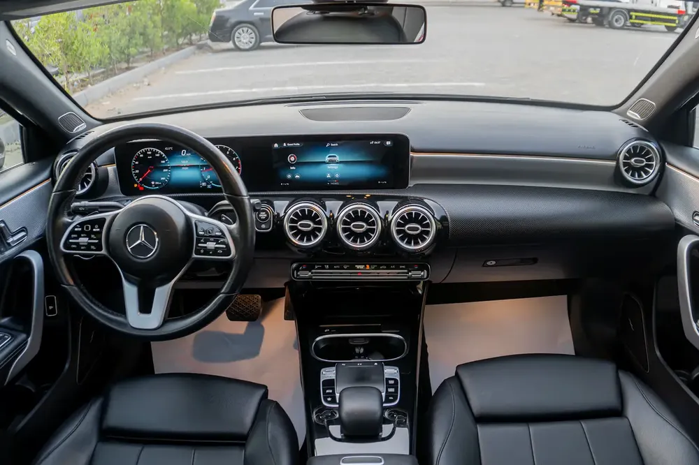 MERCEDES BENZ  A220 2020 - Image 12
