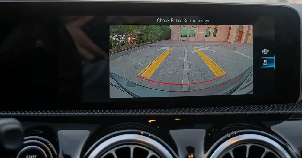 MERCEDES BENZ  A220 2020 - Image 16