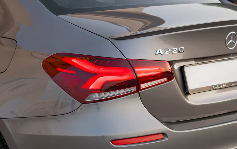 MERCEDES BENZ  A220 2020 - Image 9