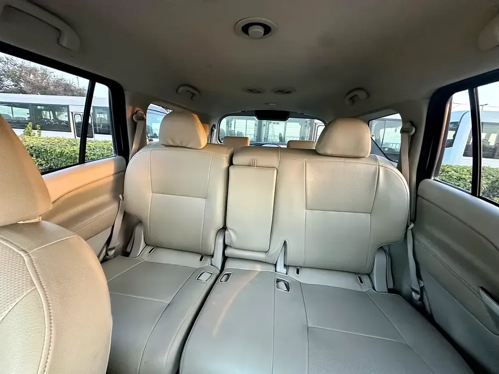 1270/- AED EMI 7-Seater 2023 Nissan Xterra Titanium 2.5L PUSH START || GCC Specs - Well Maintained - Image 10