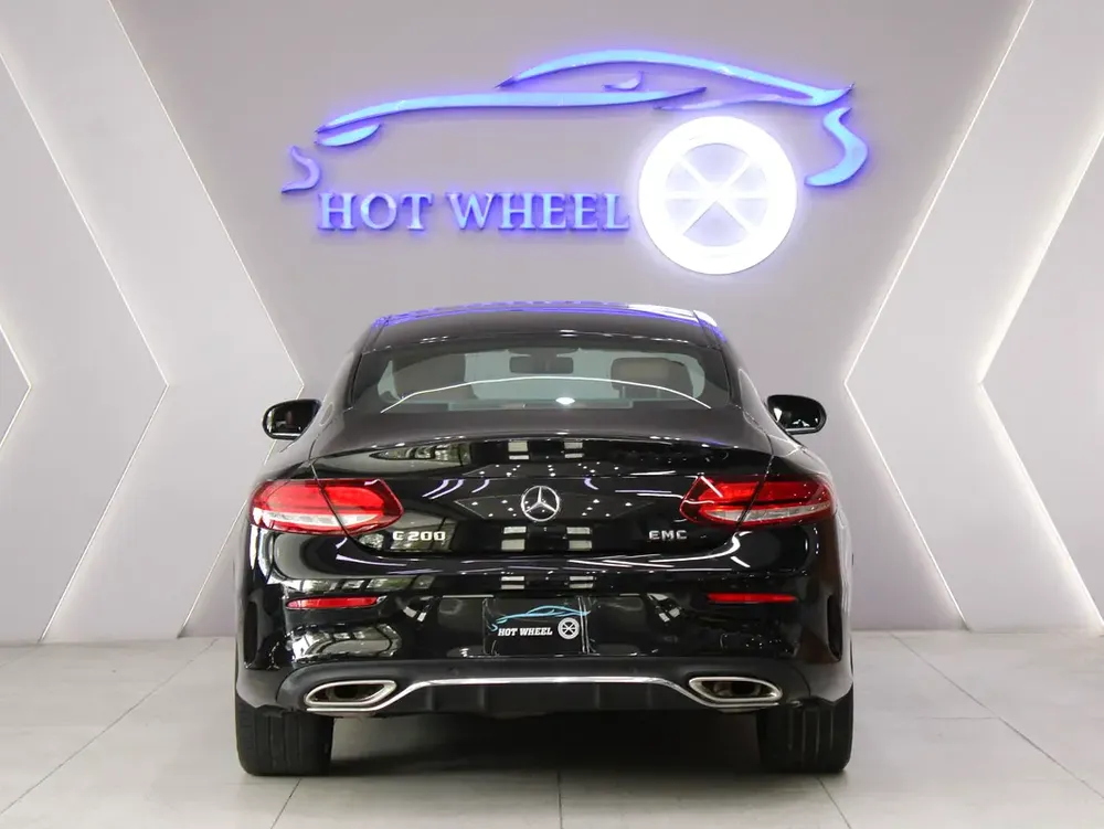2020 - Mercedes-Benz C200 Coupe - GCC - Image 5