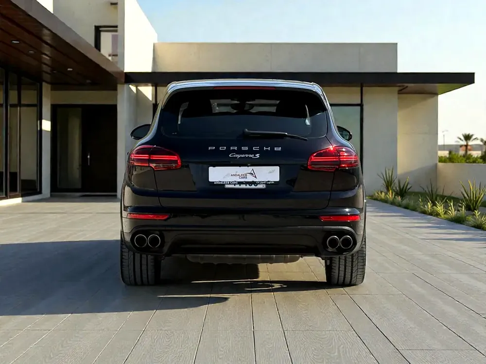 AED 3,200 P.M | 0% DOWN PAYMENT | PORSCHE CAYENNE S 3.6L V6 – 420 BHP | 2017 | GCC SPECS - Image 4