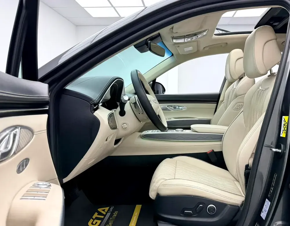 2023 Genesis GV70 Premium, 5 Years Genesis Warranty + Service Pack, Excellent Condition, GCC - Image 8