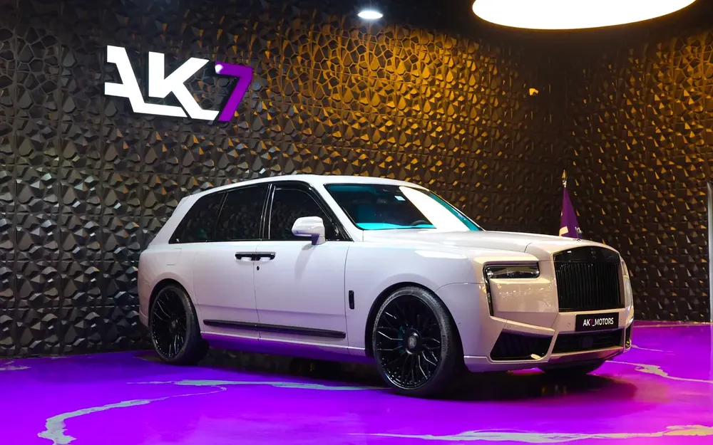Rolls-Royce Cullinan Black Badge 2019 - GCC/Other Specs - Image 20