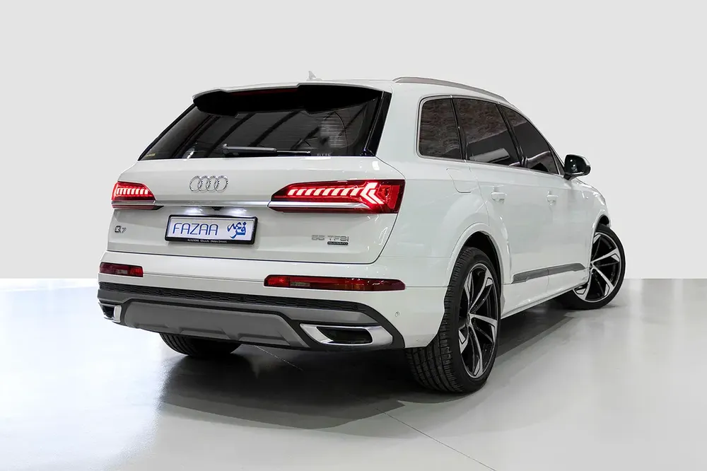 Audi Q7 55 TFSI quattro - 2023 - Image 4