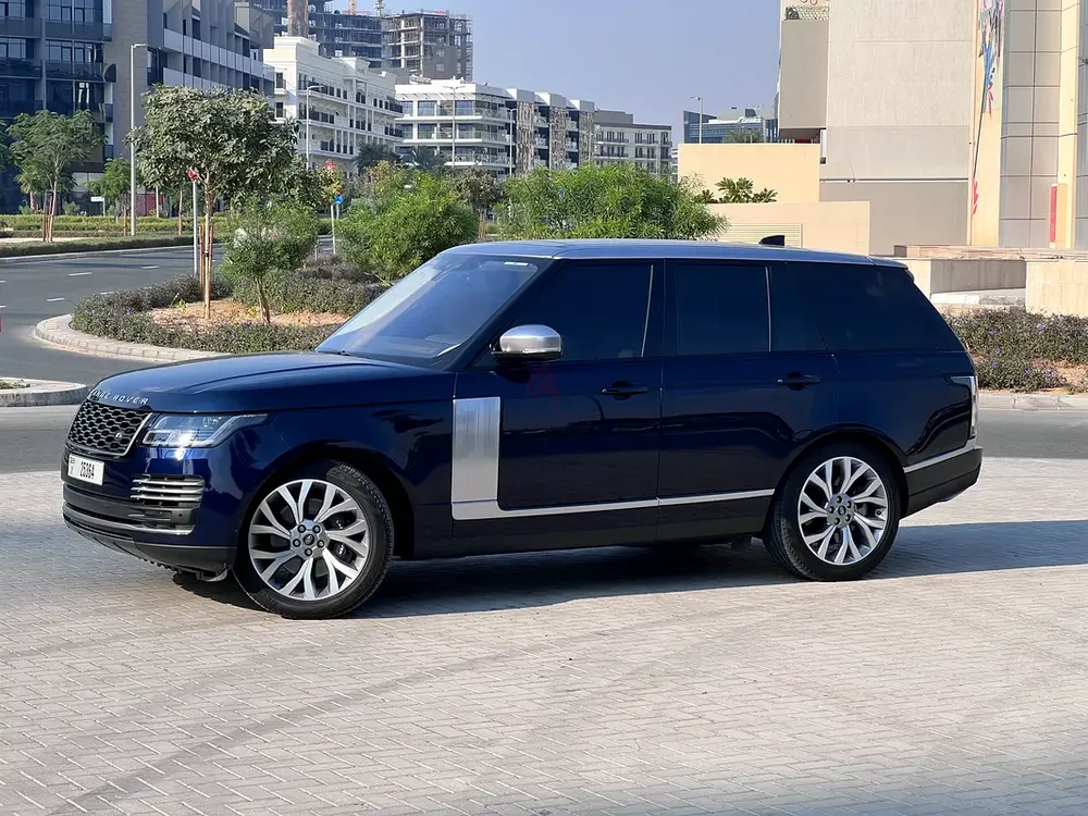 Land Rover Range Rover HSE 2022 - GCC Specs - Excellent Condition - Image 5
