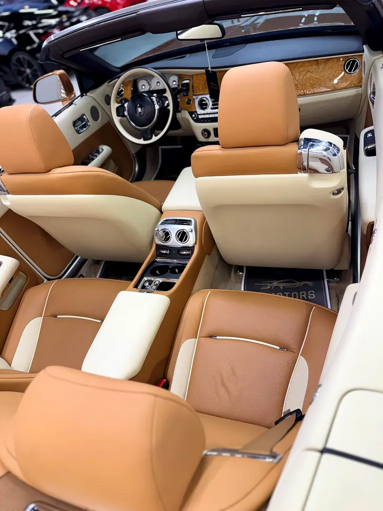 Rolls Royce Dawn - Image 11