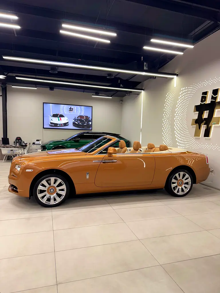 Rolls Royce Dawn - Image 6